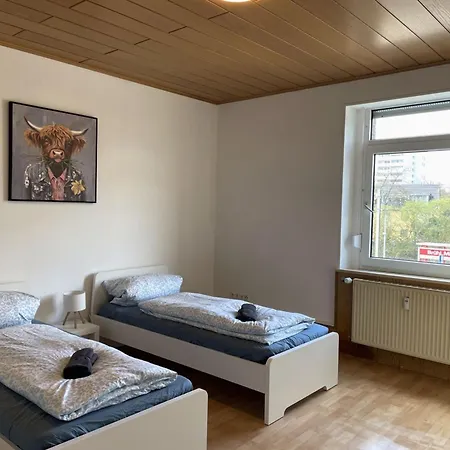 Lichtdurchflutete 3-zimmer-wohnung * Брюль