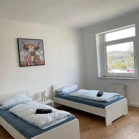 Lichtdurchflutete 3-zimmer-wohnung *